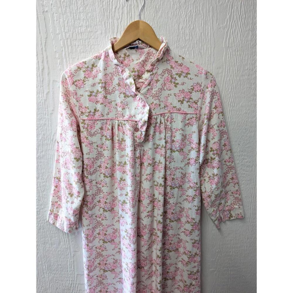 Vintage Sheila Anne Pink Floral Flannel 100% Cotton Long Nightgown Cottagecore S - Picture 2 of 6
